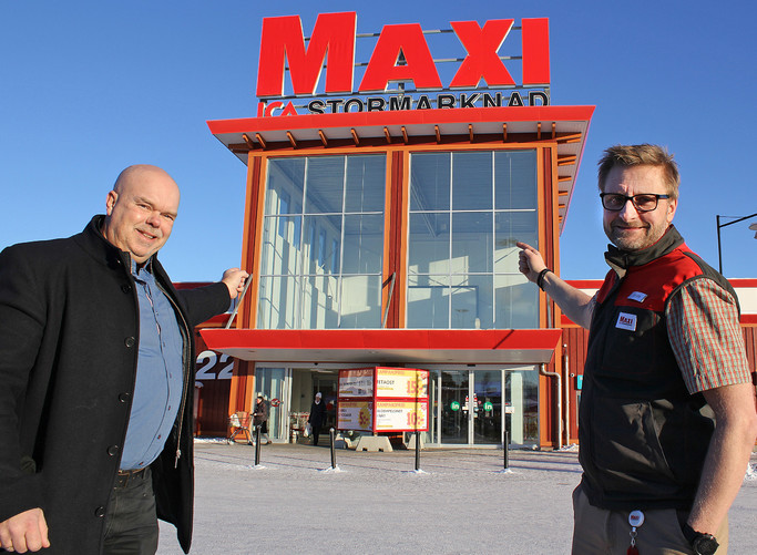 ICA Maxi-skylten i Hemlingby, Gävle.